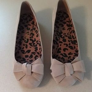 Jessica Simpson flats